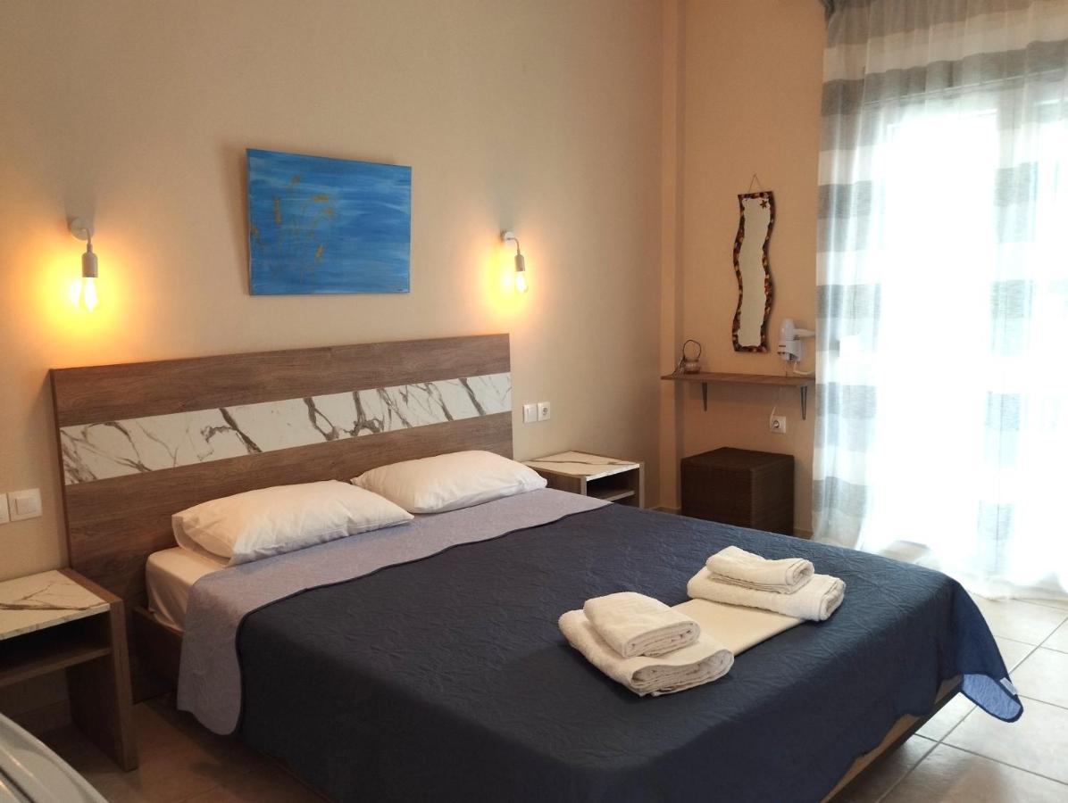 La Mer Rooms Peraia Buitenkant foto